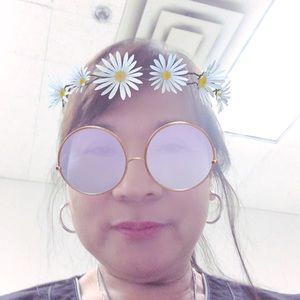 Meet your Posher, Josie